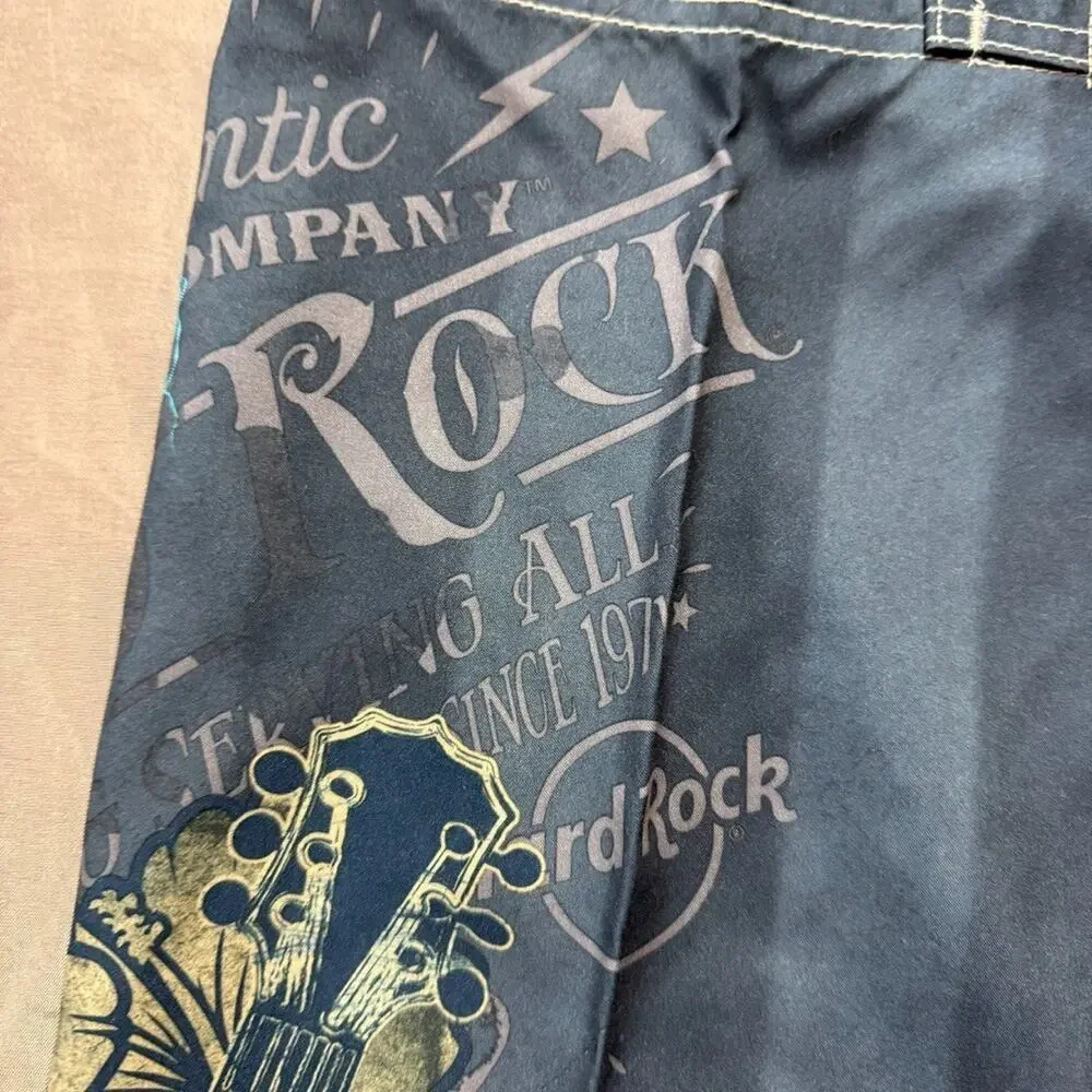 Hard Rock Boardshorts Mens 34 Swim Trunks Hibiscus Guitar Beach Swim Vacation